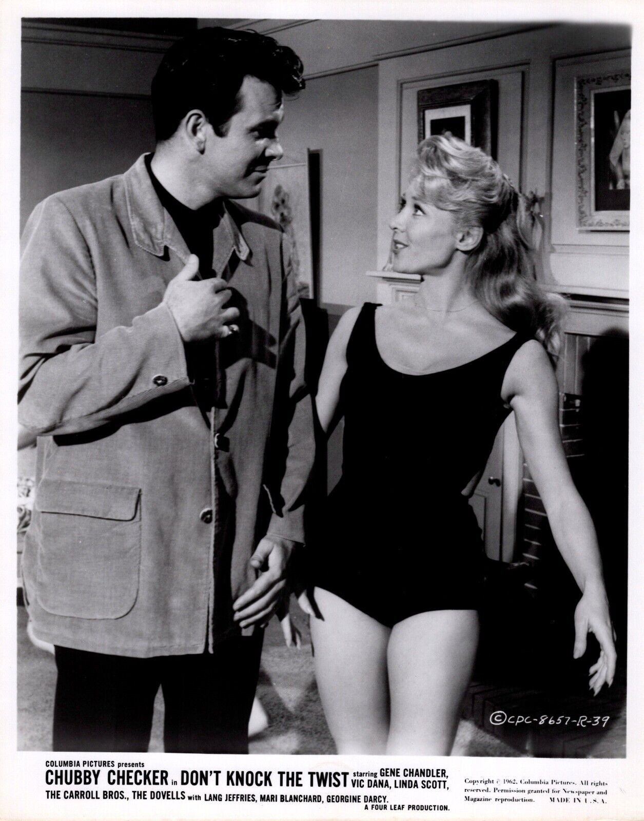 Unknow Actress + Unknow Actor in Don't Knock the Twist (1962) ❤ Photo K 472