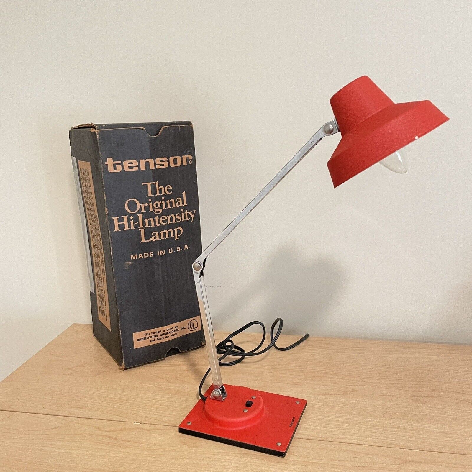 Tensor IL 400 Red Articulating Arm Folding Lamp Vintage USA MCM Table Lamp