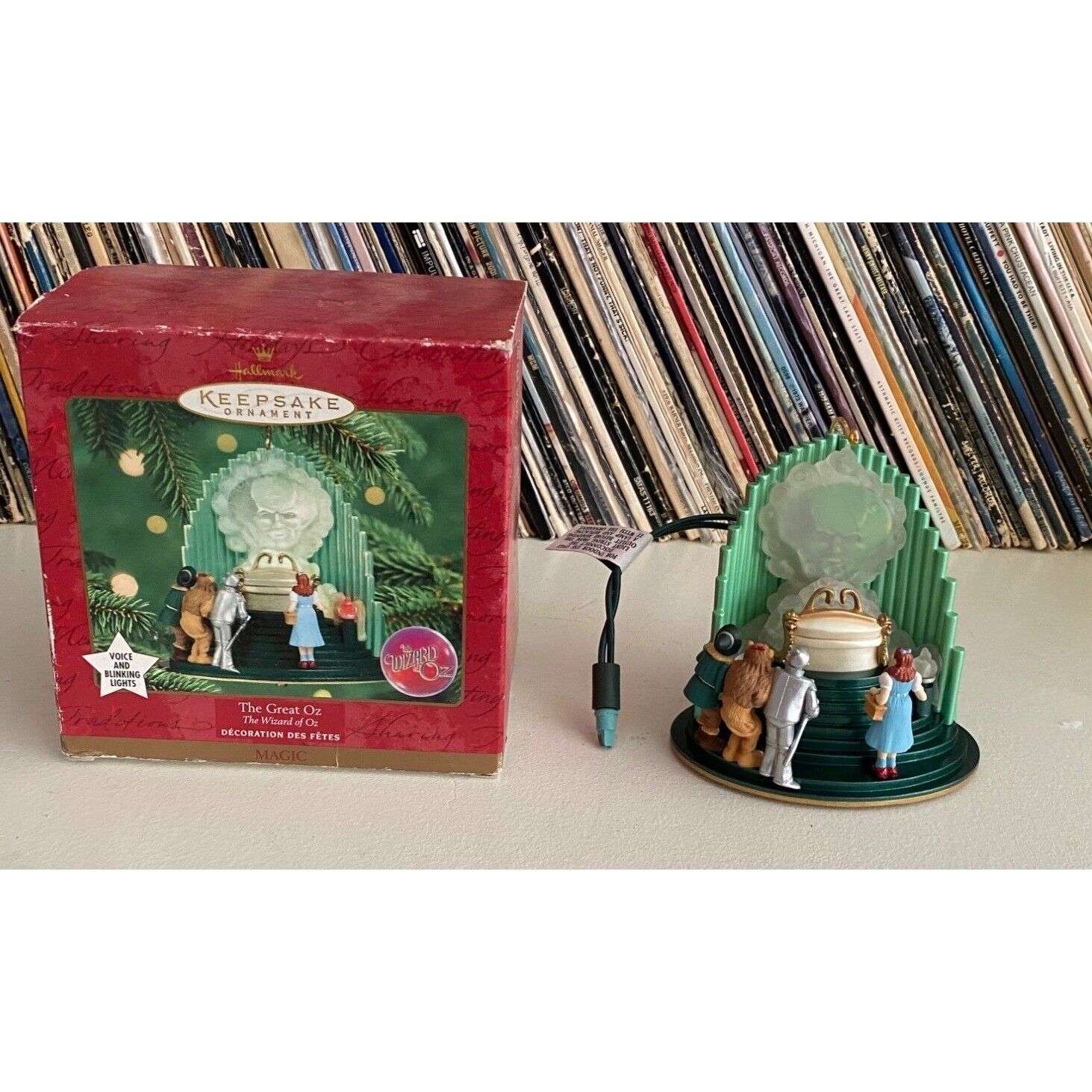 Hallmark Keepsake Ornament Wizard Of Oz The Great Oz Light & Sound 2000 Handcraf
