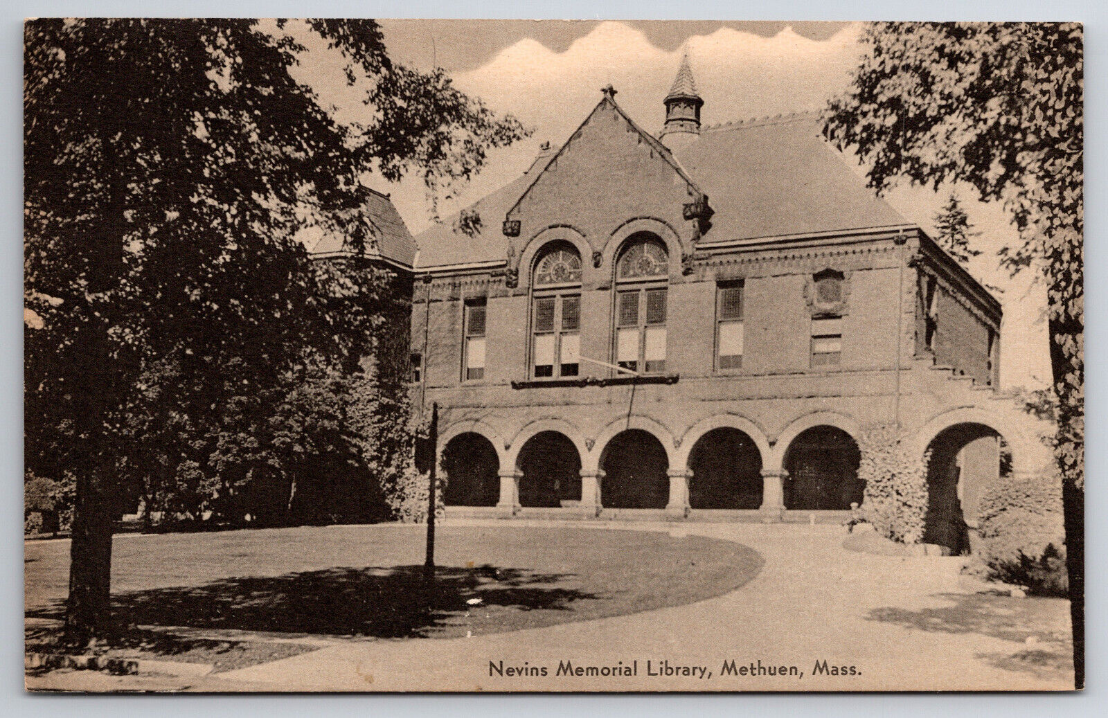 Vintage Postcard Nevins Memorial Library, Methuen, Mass