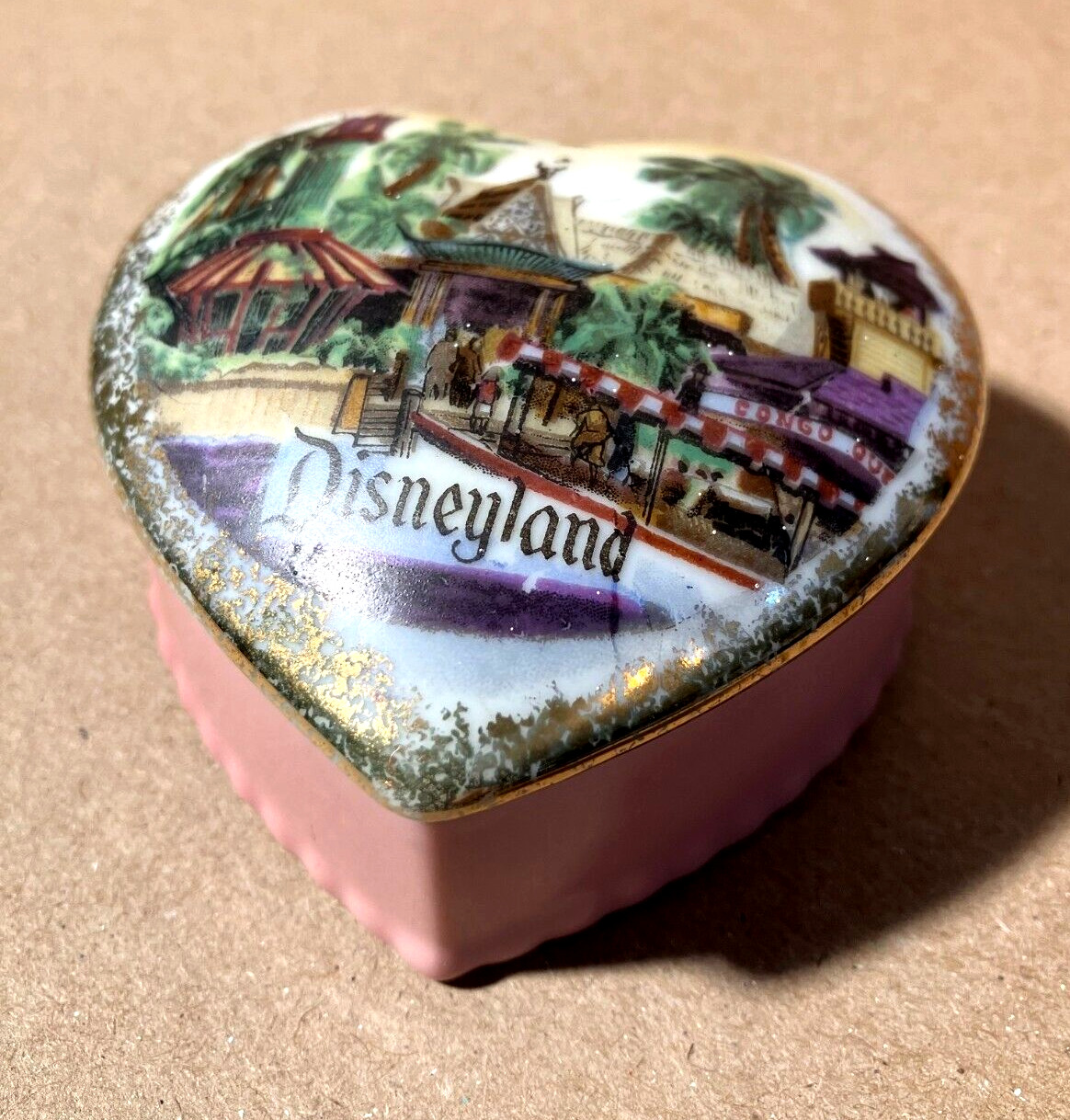 RARE & UNIQUE - Disneyland Heart Porcelain Trinket/Jewelry Box \
