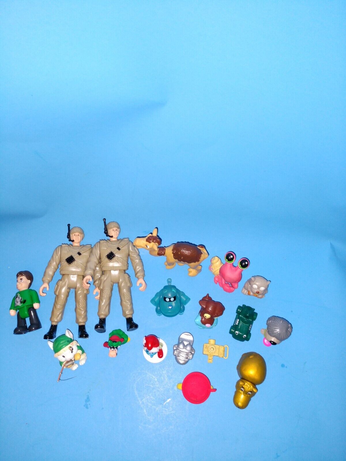 Collectible Miniatures Various brands.  17 Lot
