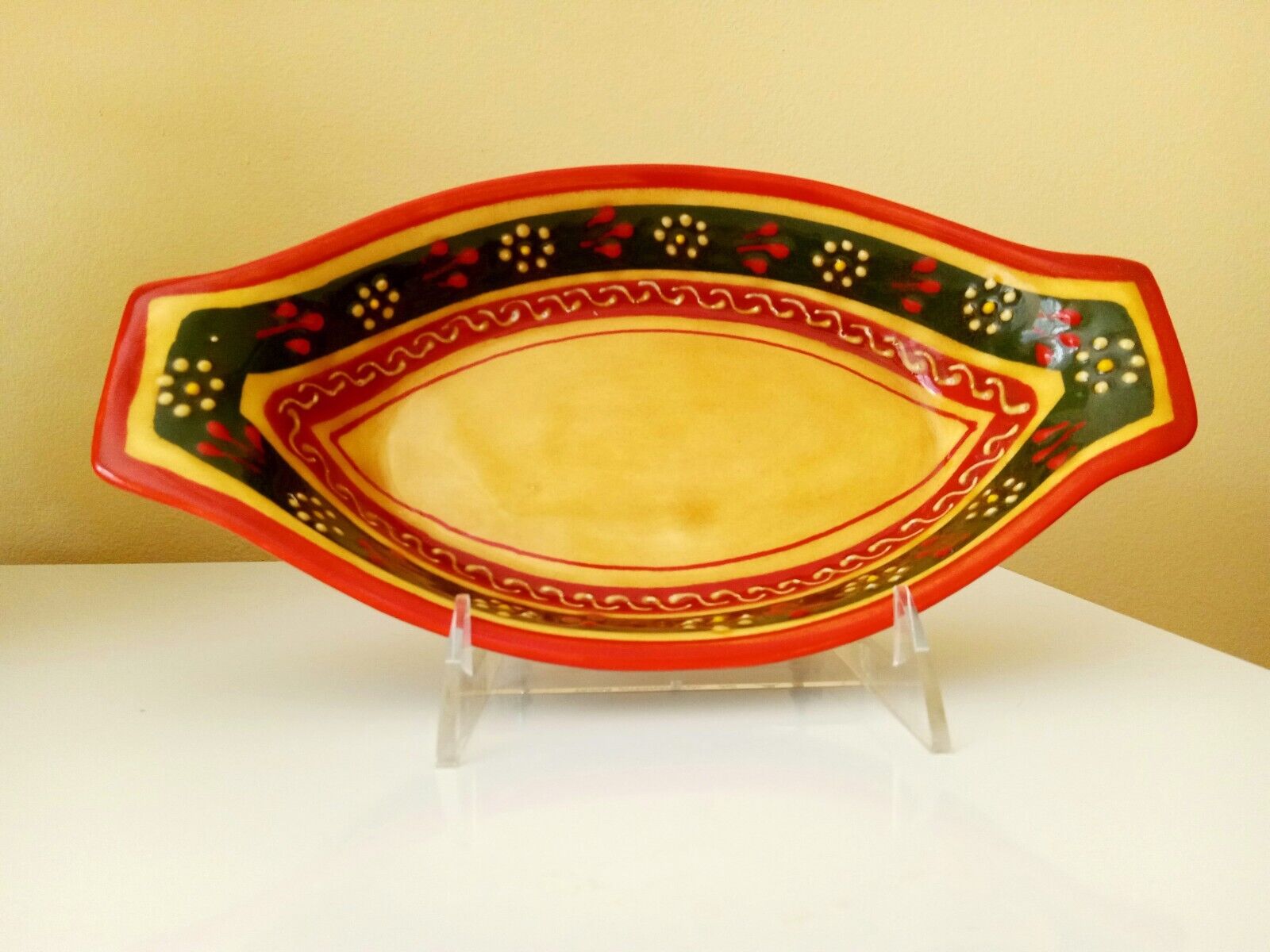 Mexican cherry flower (capulin). handpainted lovely oval serving dish