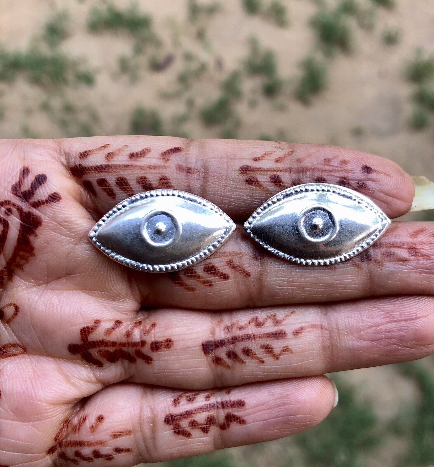 999 Pure Silver Hindu Religious 1 Pair eyes, 3cm each, 1.8 gm, 