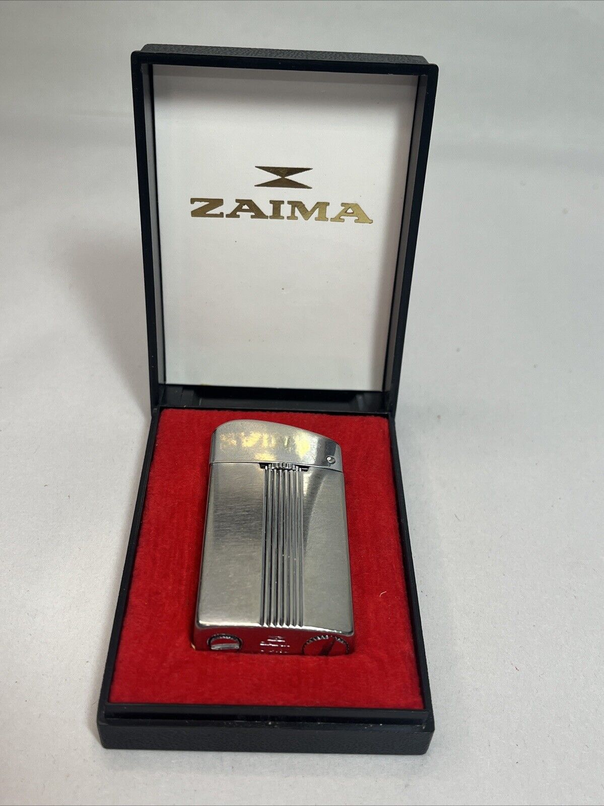 Vintage ZAIMA Cord Slim Cigarette Lighter in Original Box Made in Japan Sparks