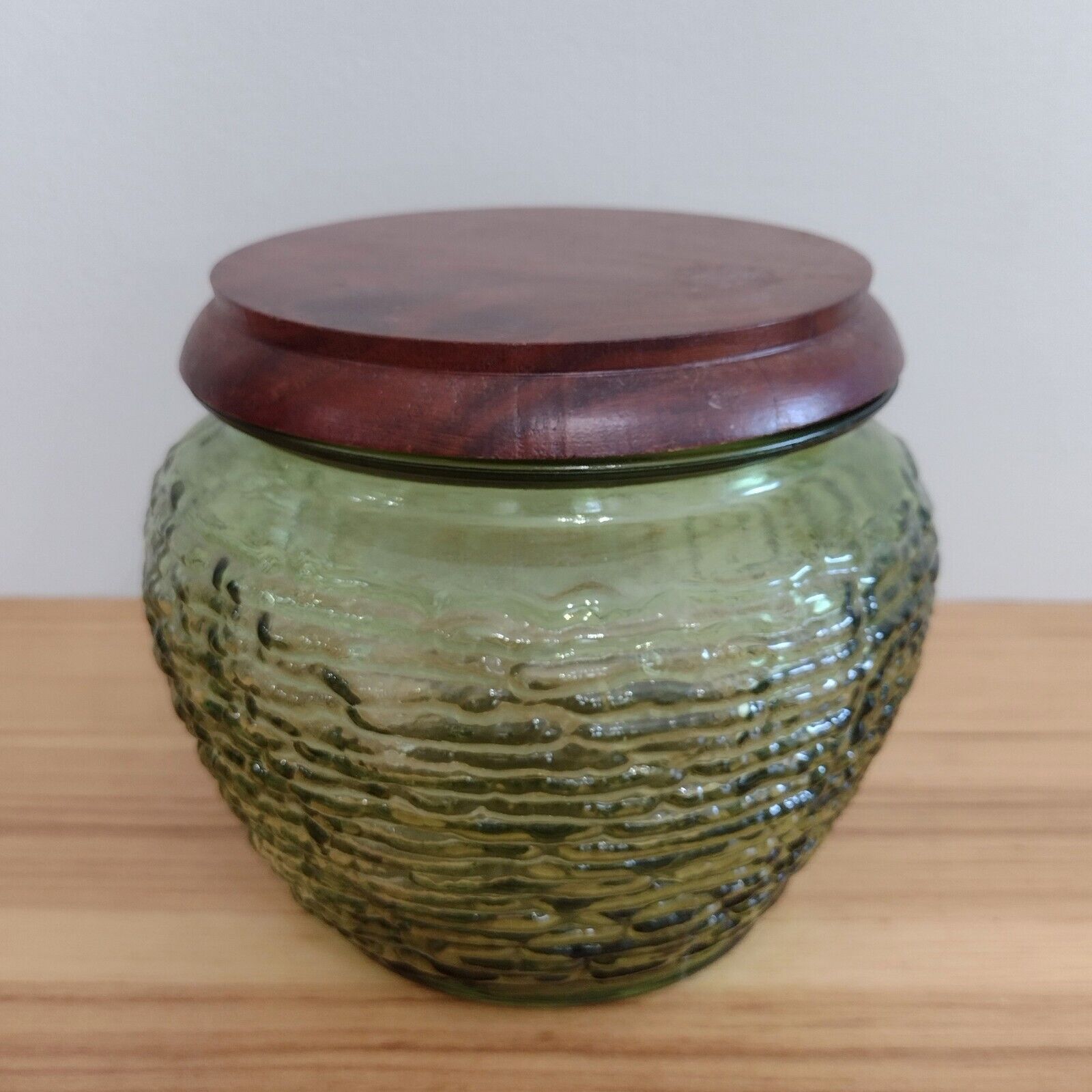 Vtg Mid Century 1960s National Pottery Green Glass Tobacco Humidor Jar W/ Lid