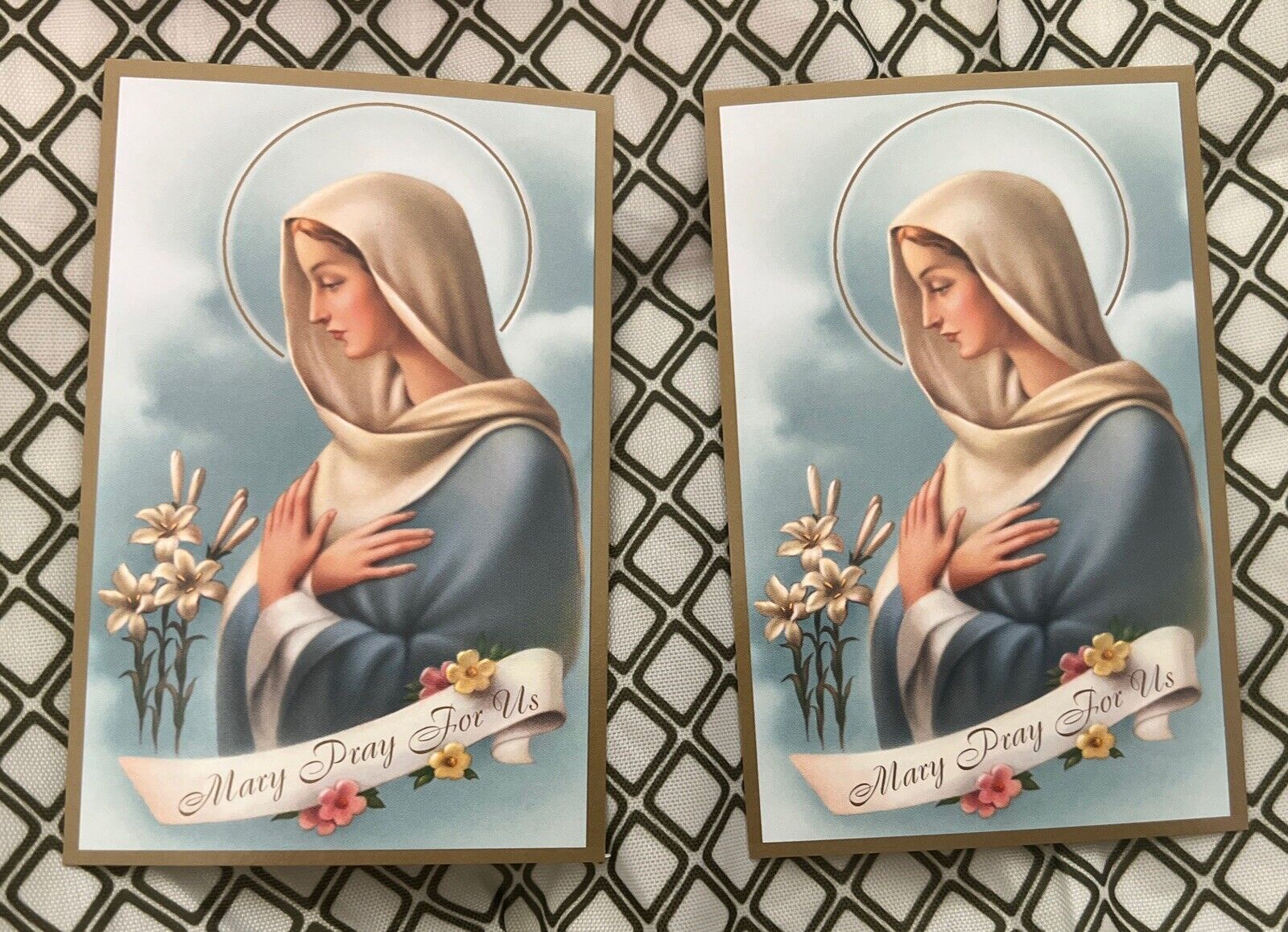 New Set Of 2 Holy Cards Virgin Mary 