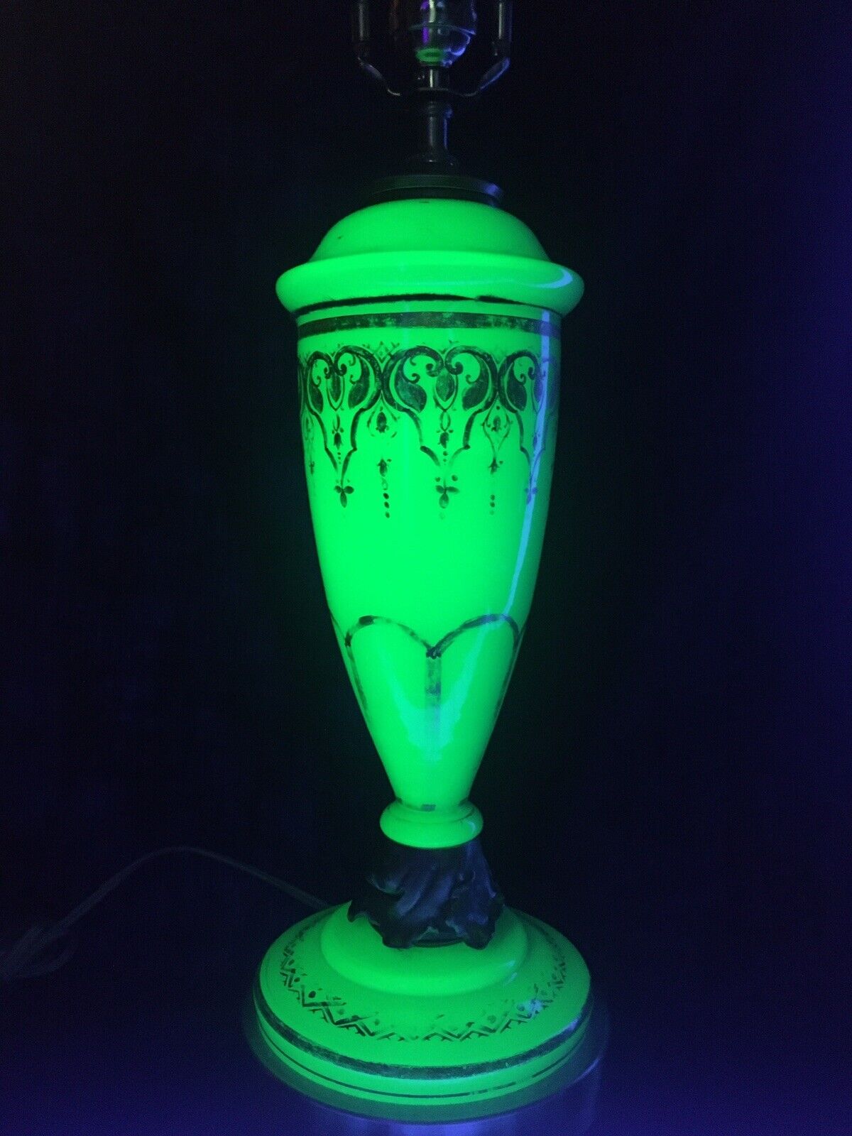 Antique French Green Opaline Uranium Art Glass Table Lamp Works UV Vaseline Old