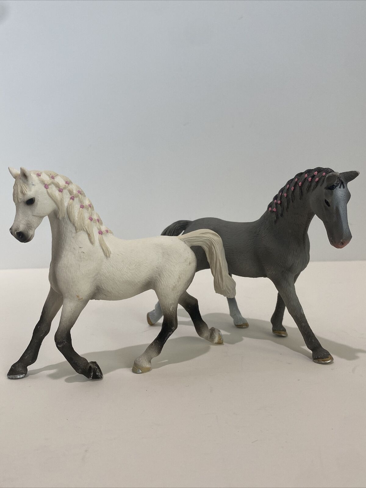 Schleich Lot Of 2 Arabian White And Grey Trakehner Mare Horses w/ Braids