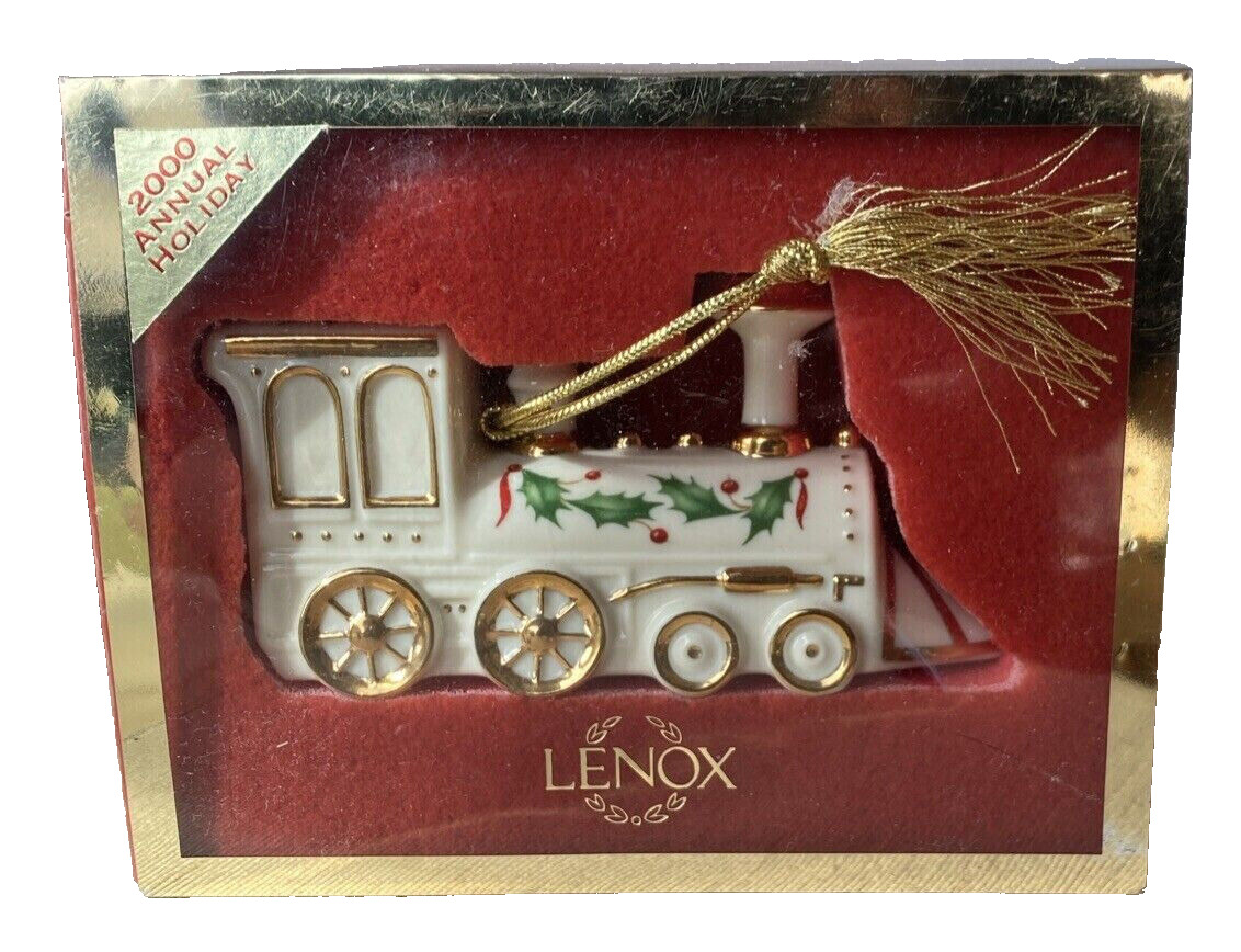 Lenox 2000 Annual Holiday Train Locomotive Ornament in Original Box