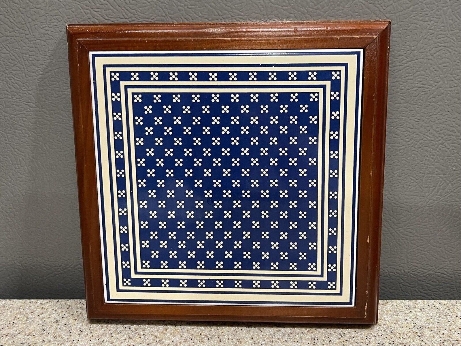 Vintage Potpourri Press Blue & White Tile, Wood Trim Trivet Wall Art Japan EUC