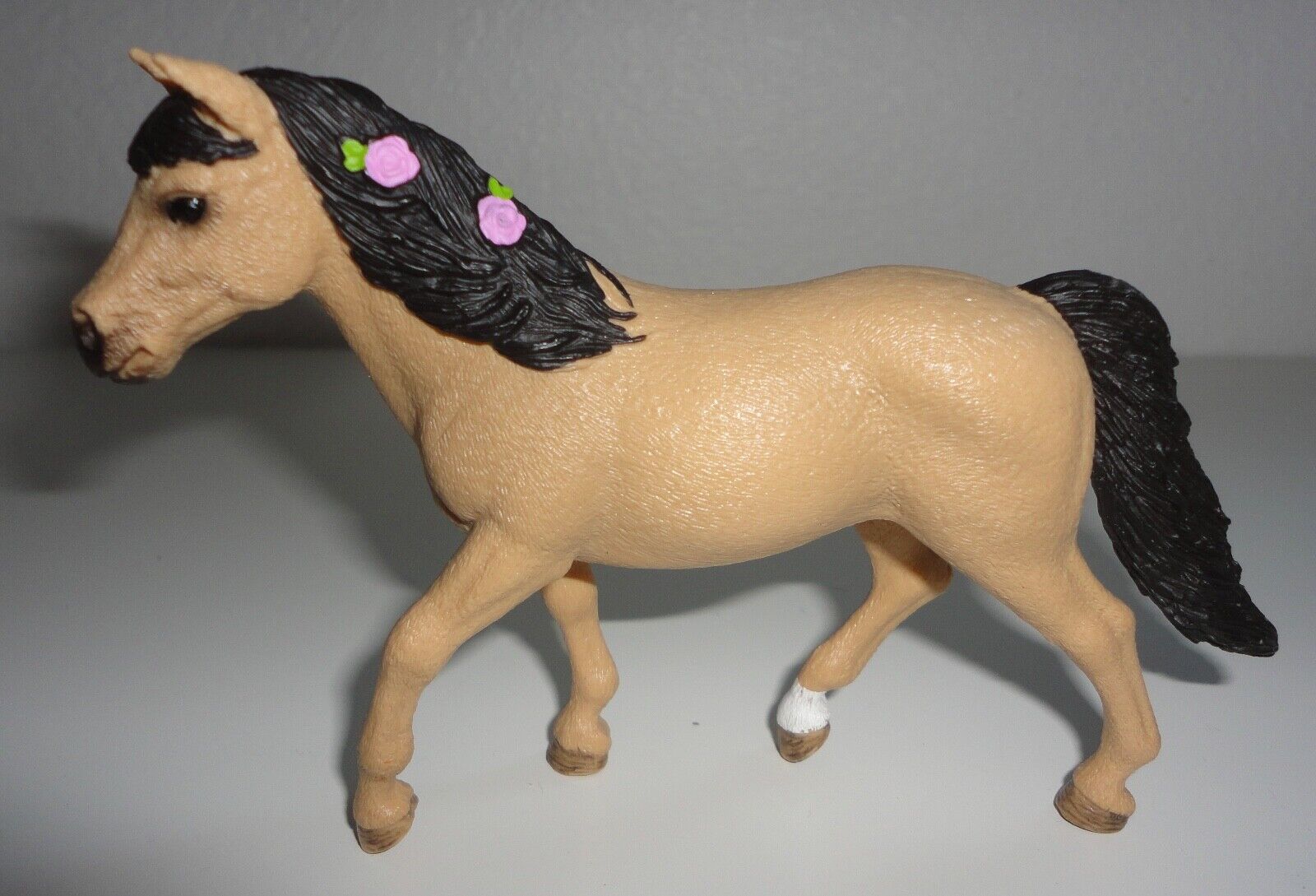 Schleich Connemara Pony Horse w/ Flowers in Mane Figurine 2017