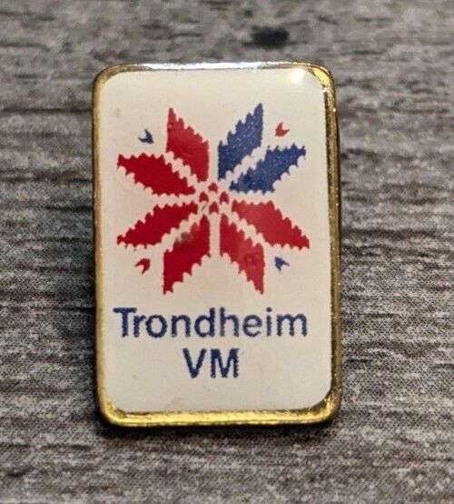 Trondheim VM Ski Resort In Norway Vintage Gold-Toned Lapel Pin Snowflake Design