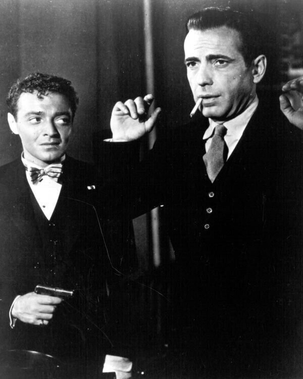 The Maltese Falcon Peter Lorre holds gun on Humphrey Bogart 11x17 inch poster