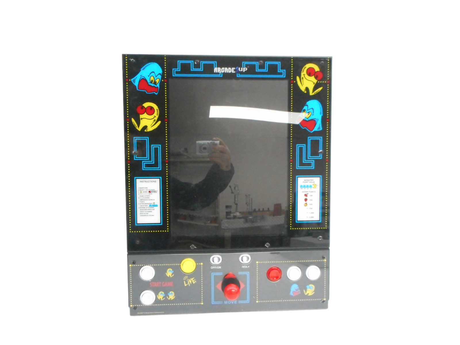 Arcade1Up - PAC-MAN Deluxe Arcade Machine -SCREEN Control only