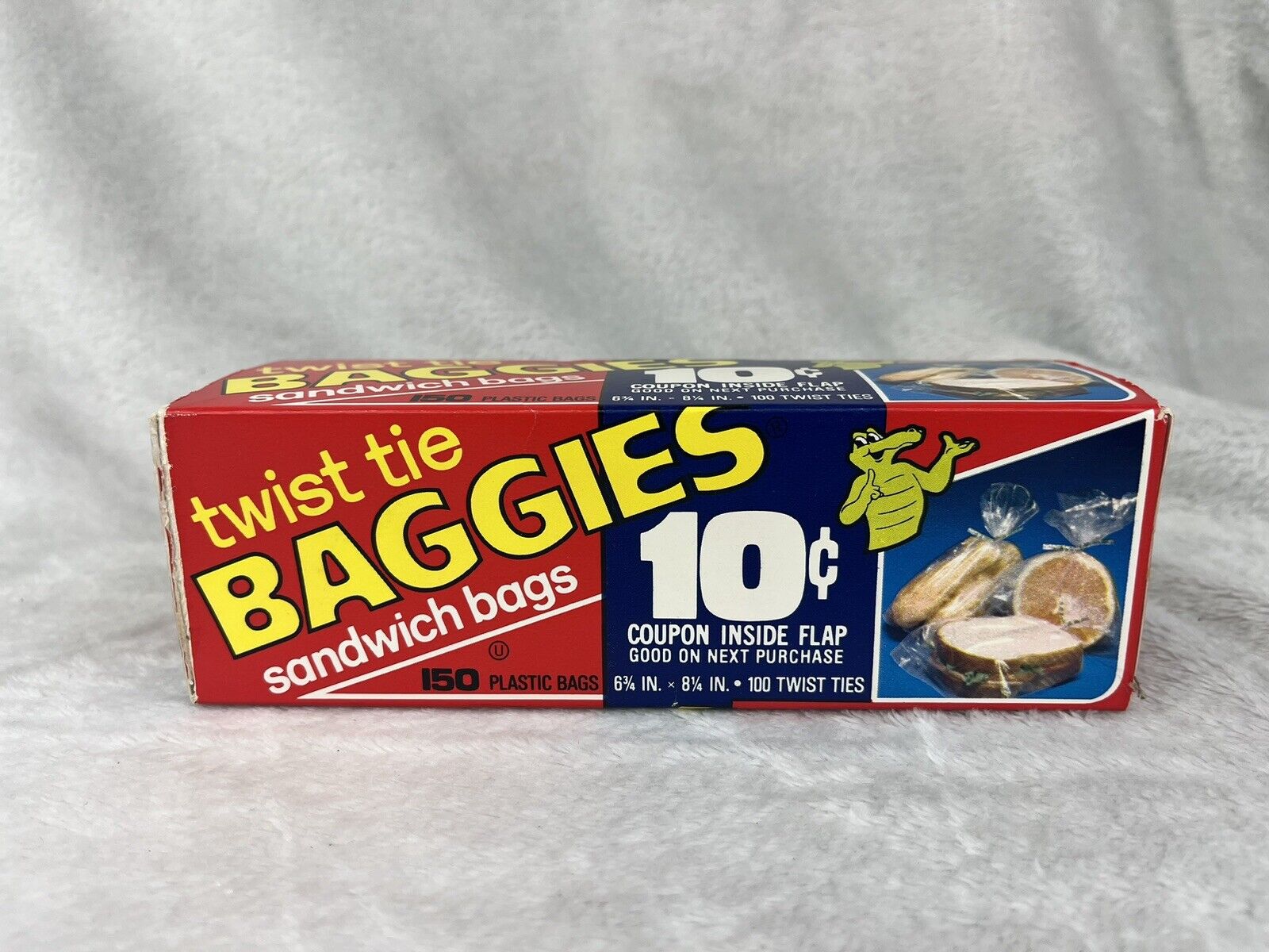VINTAGE 1970\'s BAGGIES twist-tie plastic Sandwich Bags with Alligator. NOS new