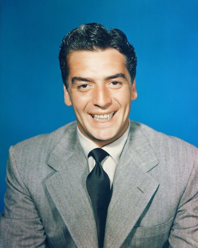 Victor Mature clasic smiling Hollywood portrait 1940\'s 24x36 inch Poster