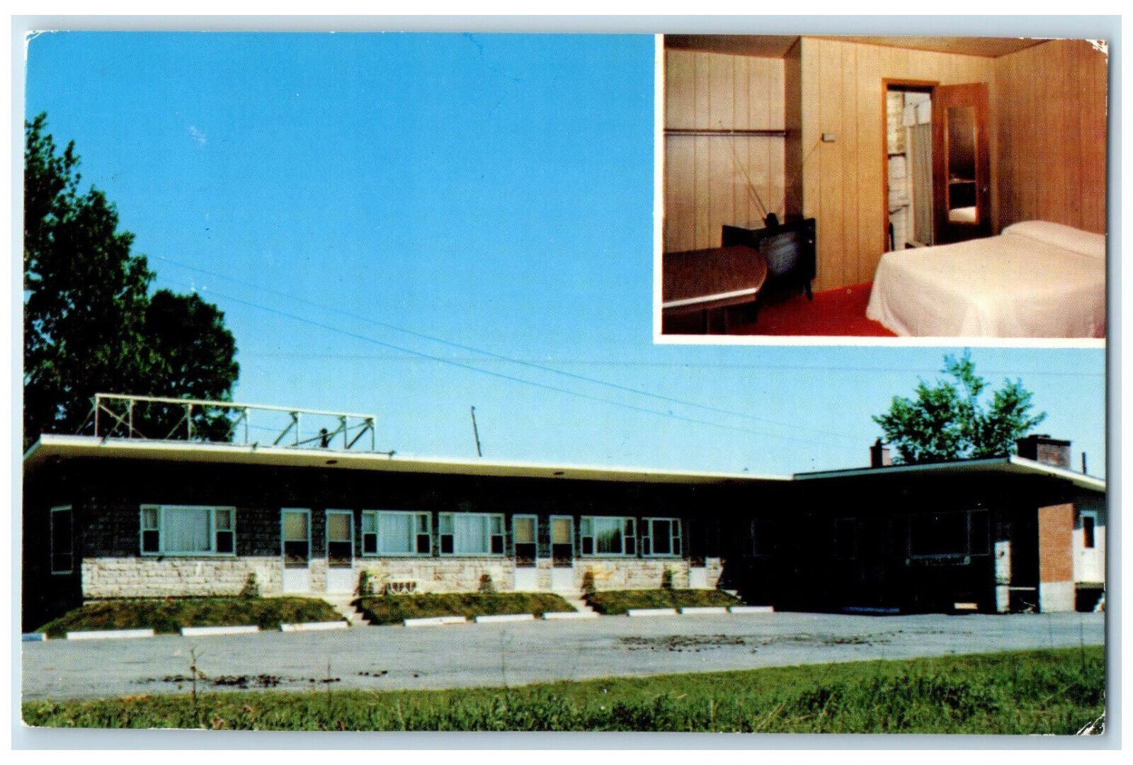 c1950\'s Jenny Rock\'s Motel St-Hubert Quebec Canada Multiview Posted Postcard