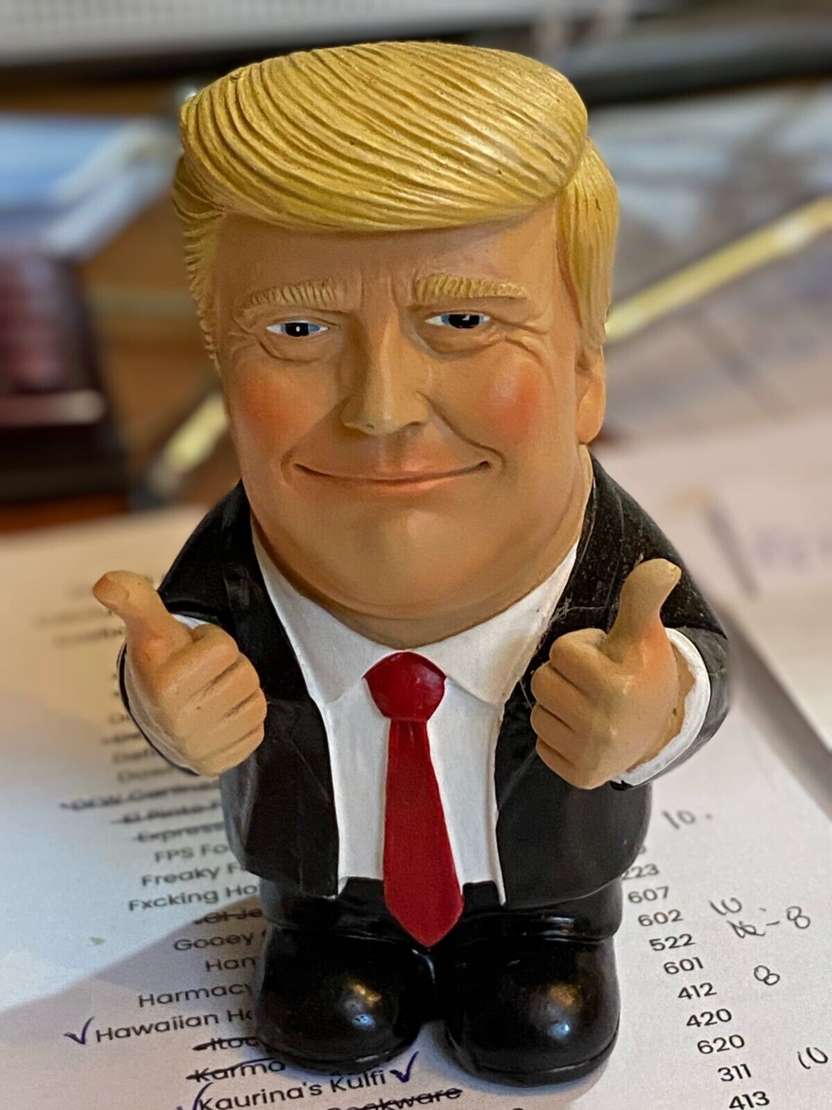 Donald Trump Thumbs Up Collectable Statue DWK 2020