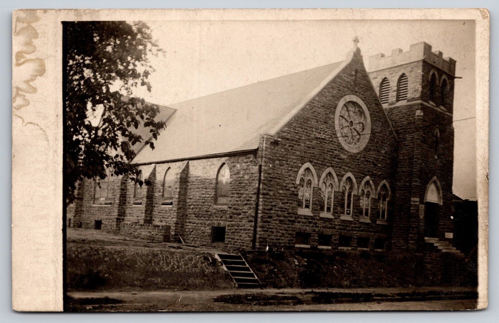 Postcard RPPC Church Exterior 3U