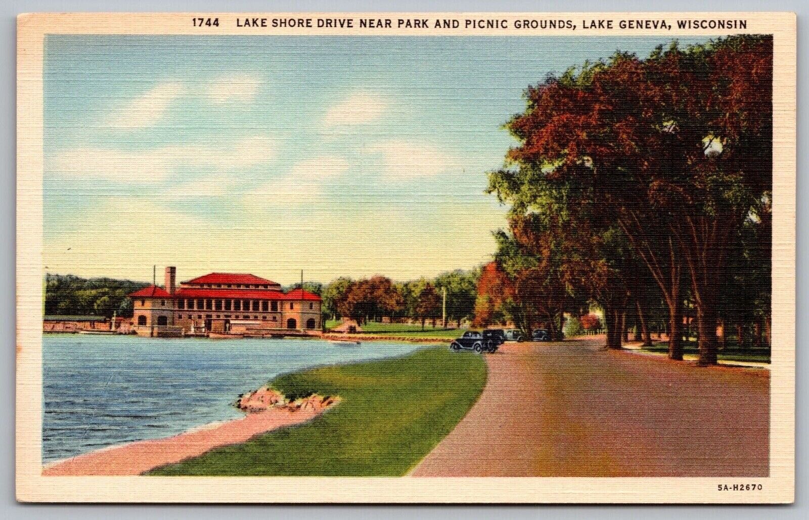Lake Geneva Wisconsin Lake Shore Drive Park & Picnic Grounds Linen Postcard
