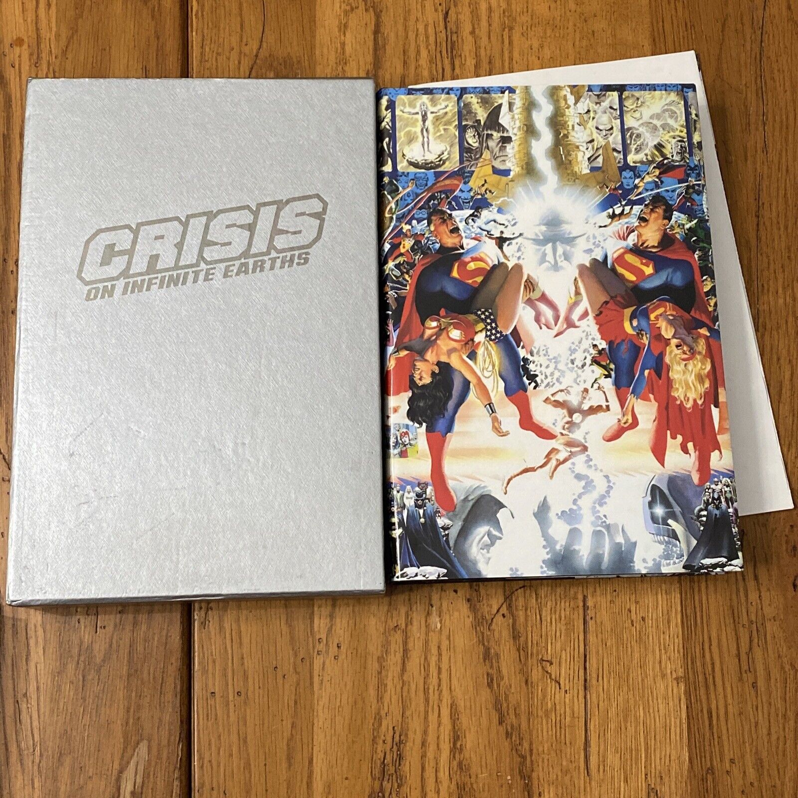 Crisis on Infinite Earths 1998 DC Comics Hardcover with Slip Case and Poster HTF