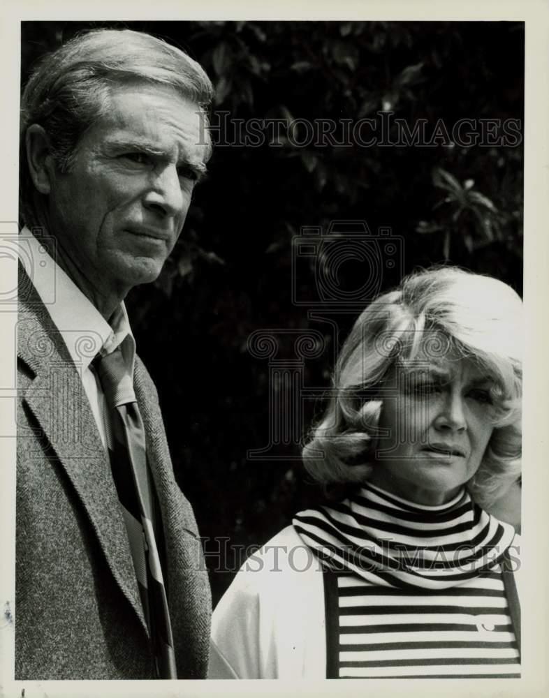 1977 Press Photo Tim O\'Connor and Dorothy Malone in \