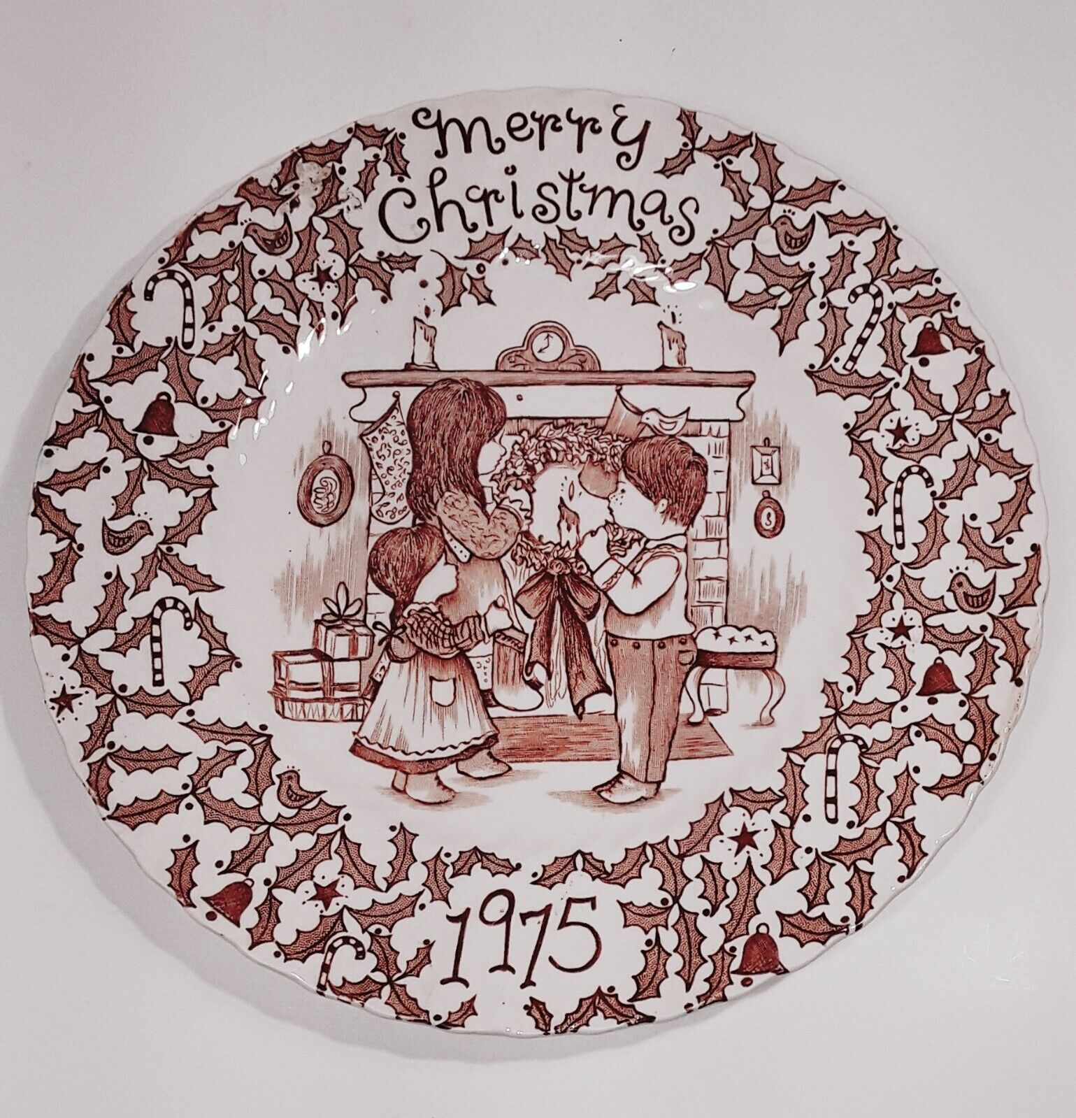 Vintage Crownford China by Norma Sherman 1975 Merry Christmas Plate England