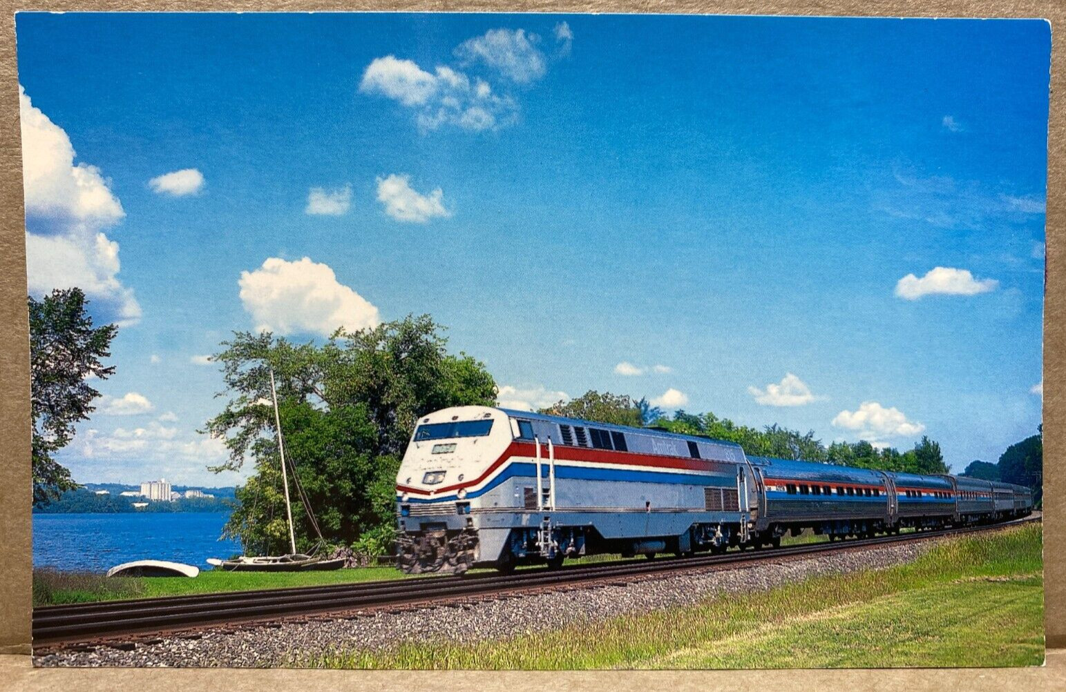 The Lake Shore Limited Amtrak\'s Train No. 48 Chrome Postcard 456