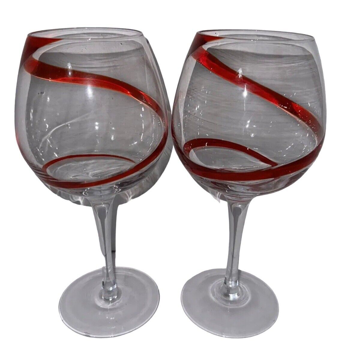 PIER 1 Swirline Red Ribbon Balloon Swirl Wine Glasses Goblet Retired Pattern EUC