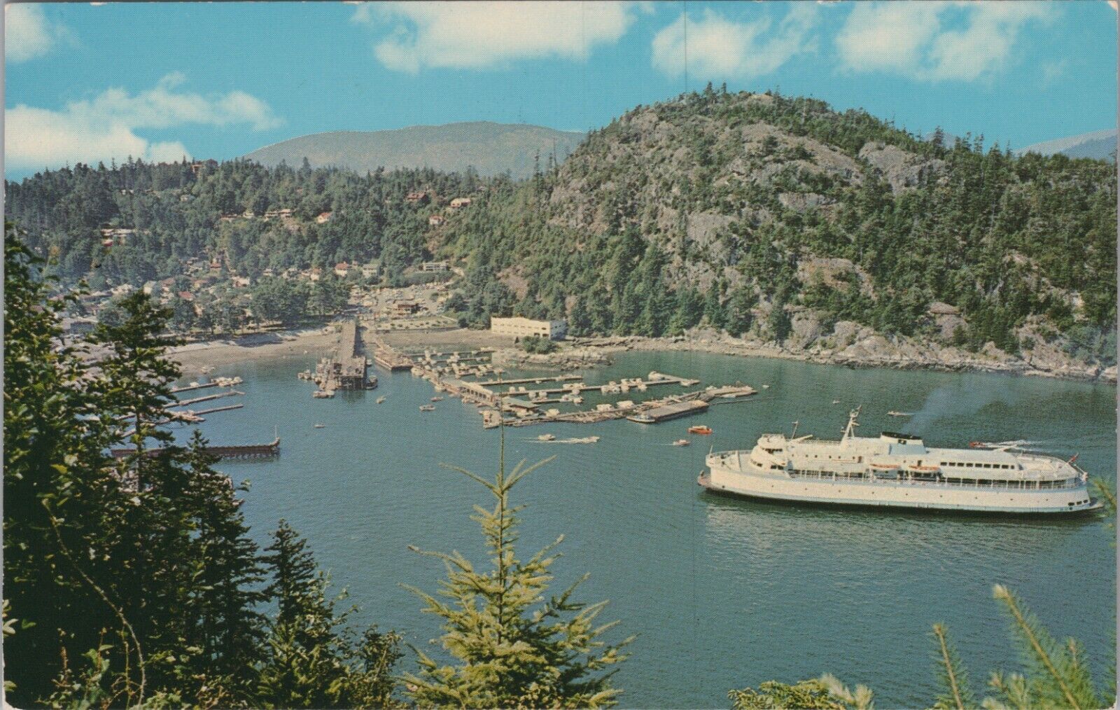 Horsehoe Bay West Vancouver, BC, Canada Levels Highway Ship UNP Postcard 6473c4
