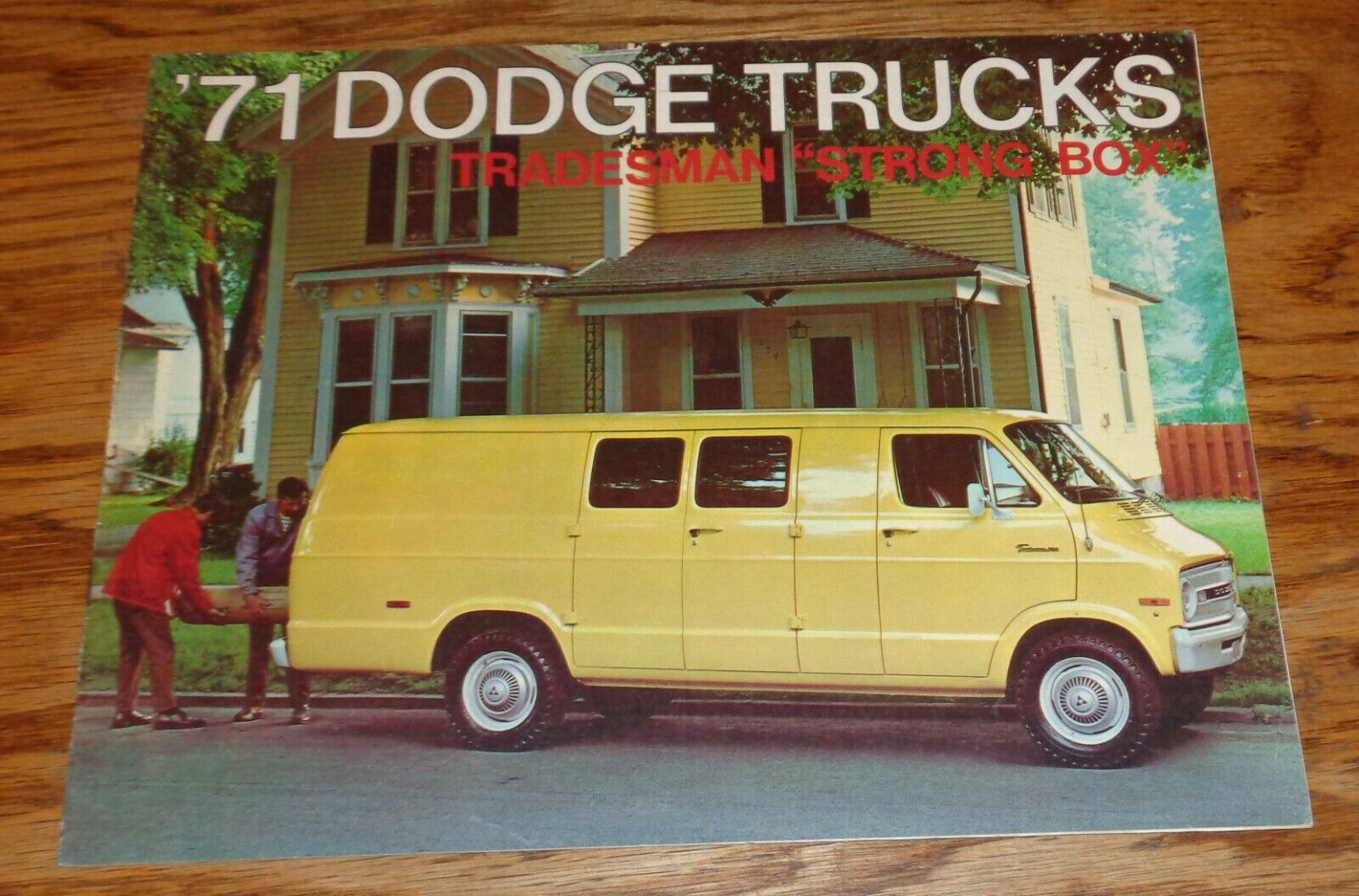 Original 1971 Dodge Tradesman Strong Box Van Sales Brochure 71 B100 B200 B300