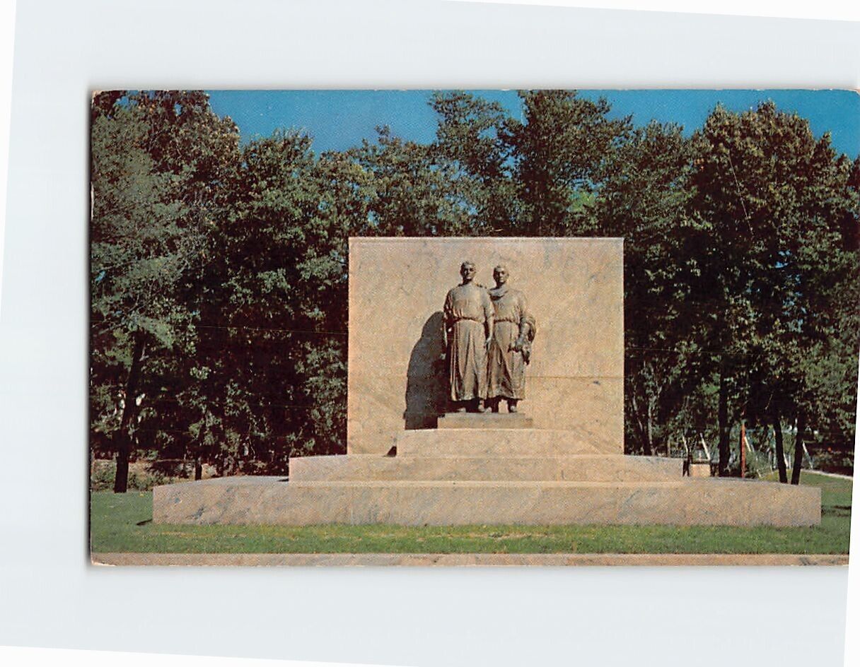 Postcard Doctors Mayo Memorial Rochester Minnesota USA