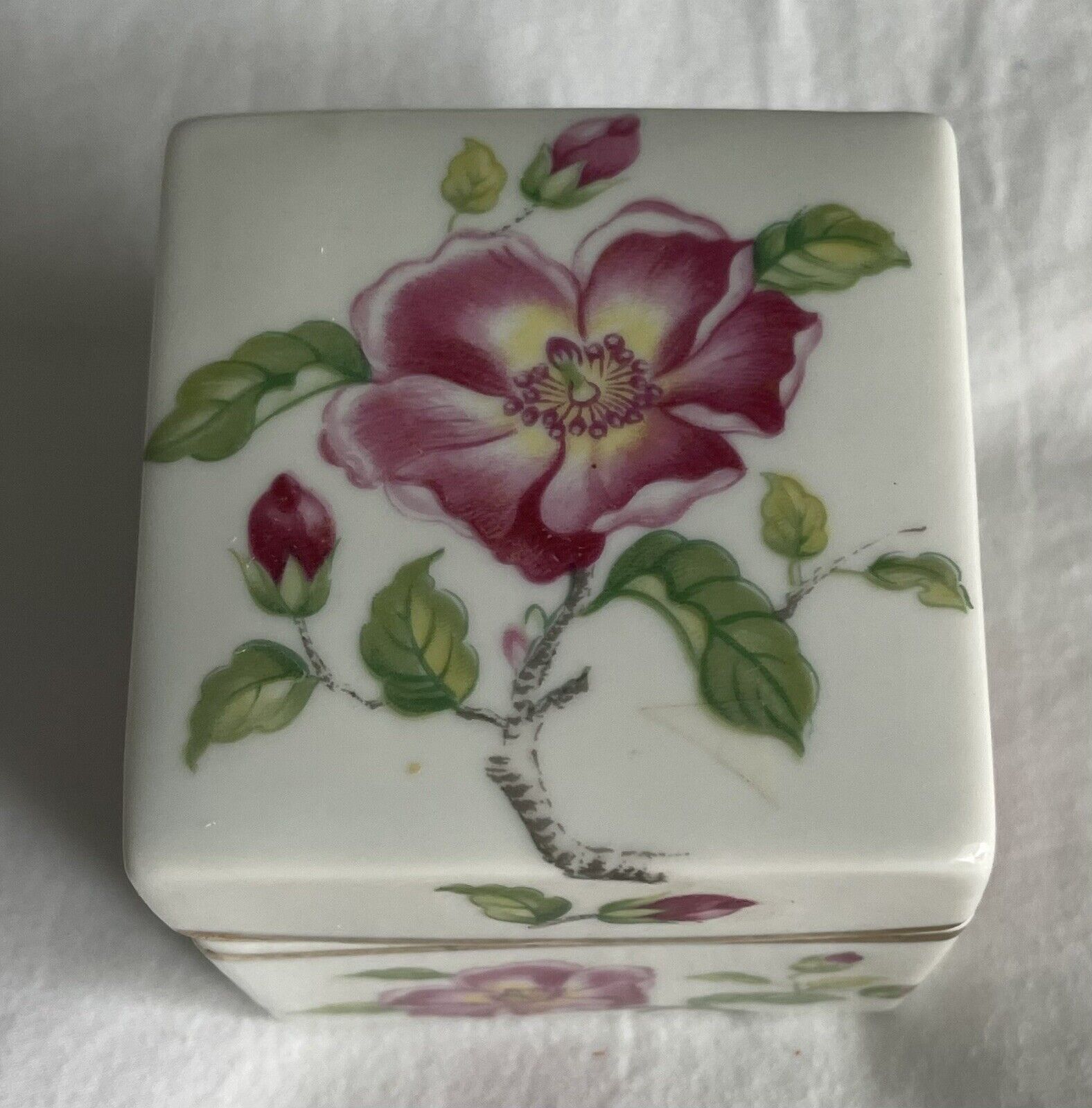 Vintage Porcelain Trinket Box Roses Handpainted 1930