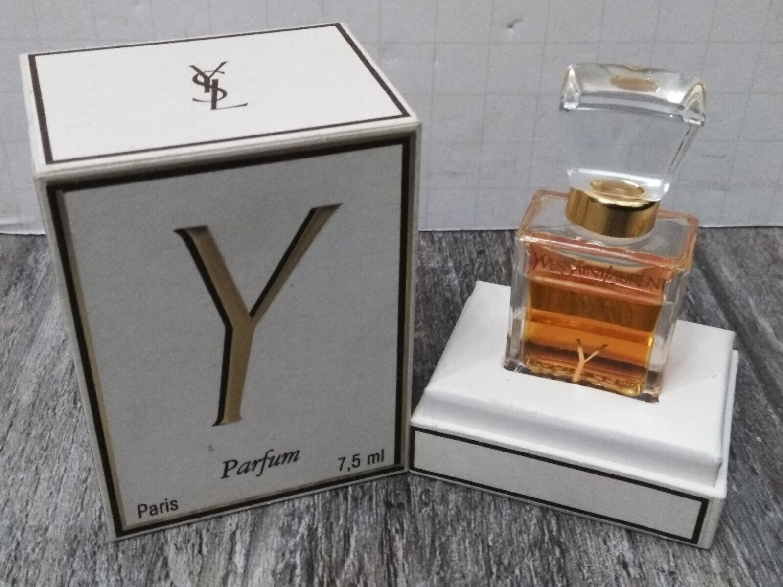 VTG. Y by Yves Saint Laurent Parfum 1/4 oz & Box France  7.5ML Perfume RETIRED