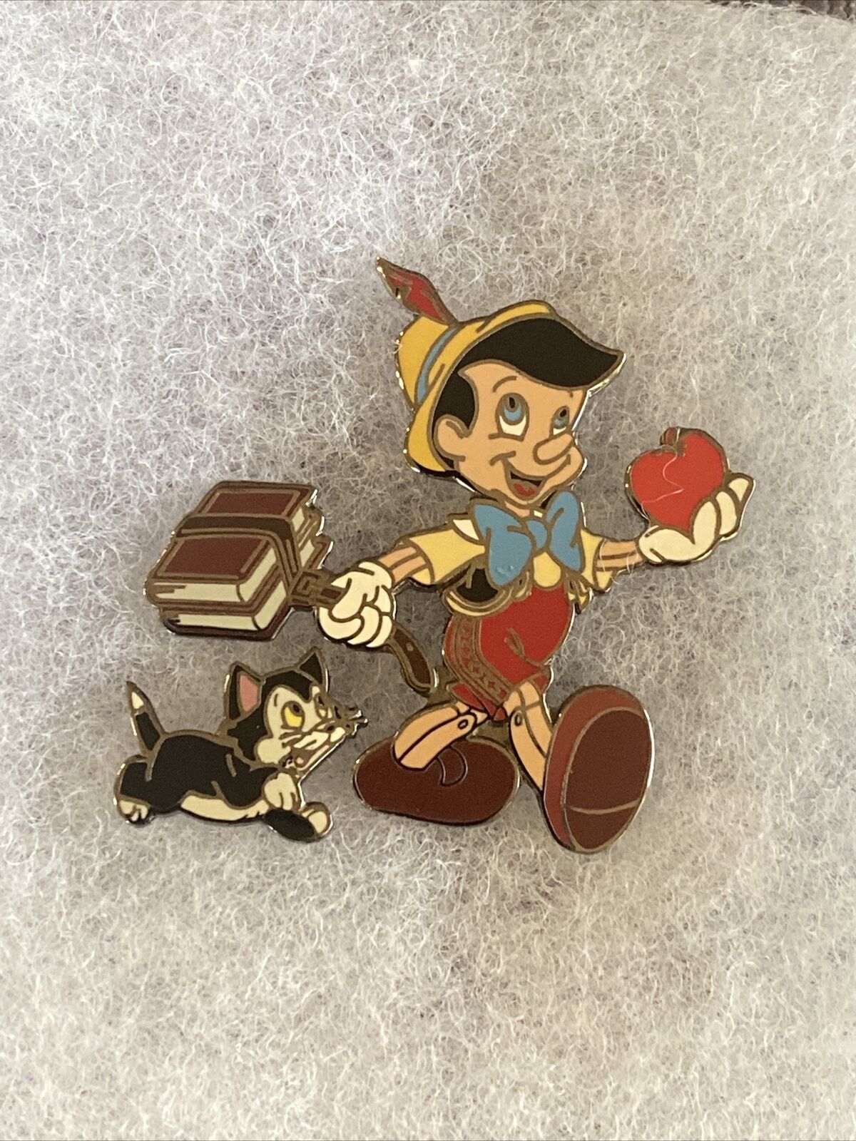 Disney Pin Pinocchio 1st Day of School & Figaro 8150