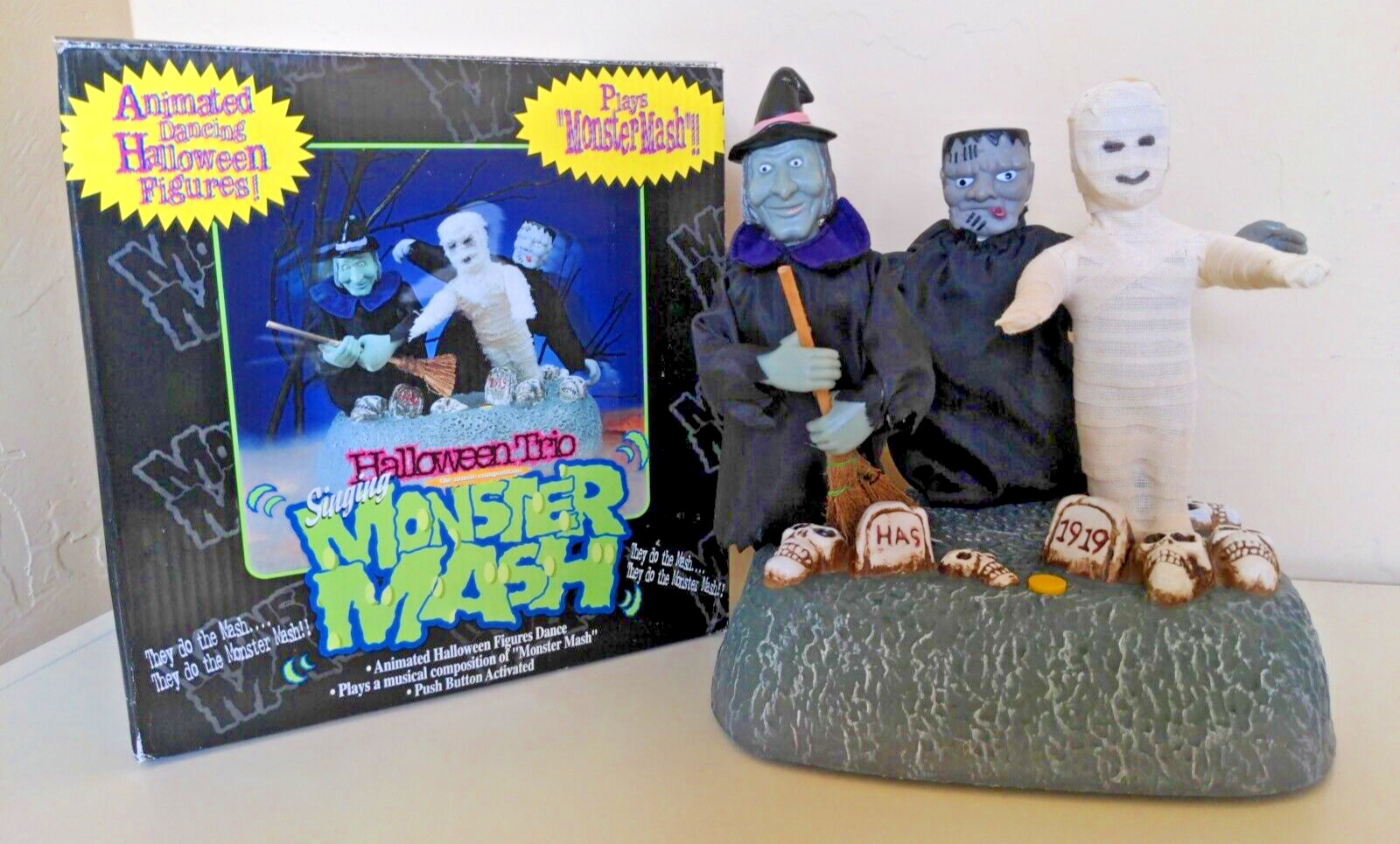 Vintage 1997 Gemmy Animated Monster Mash Trio Halloween Prop W/ Box