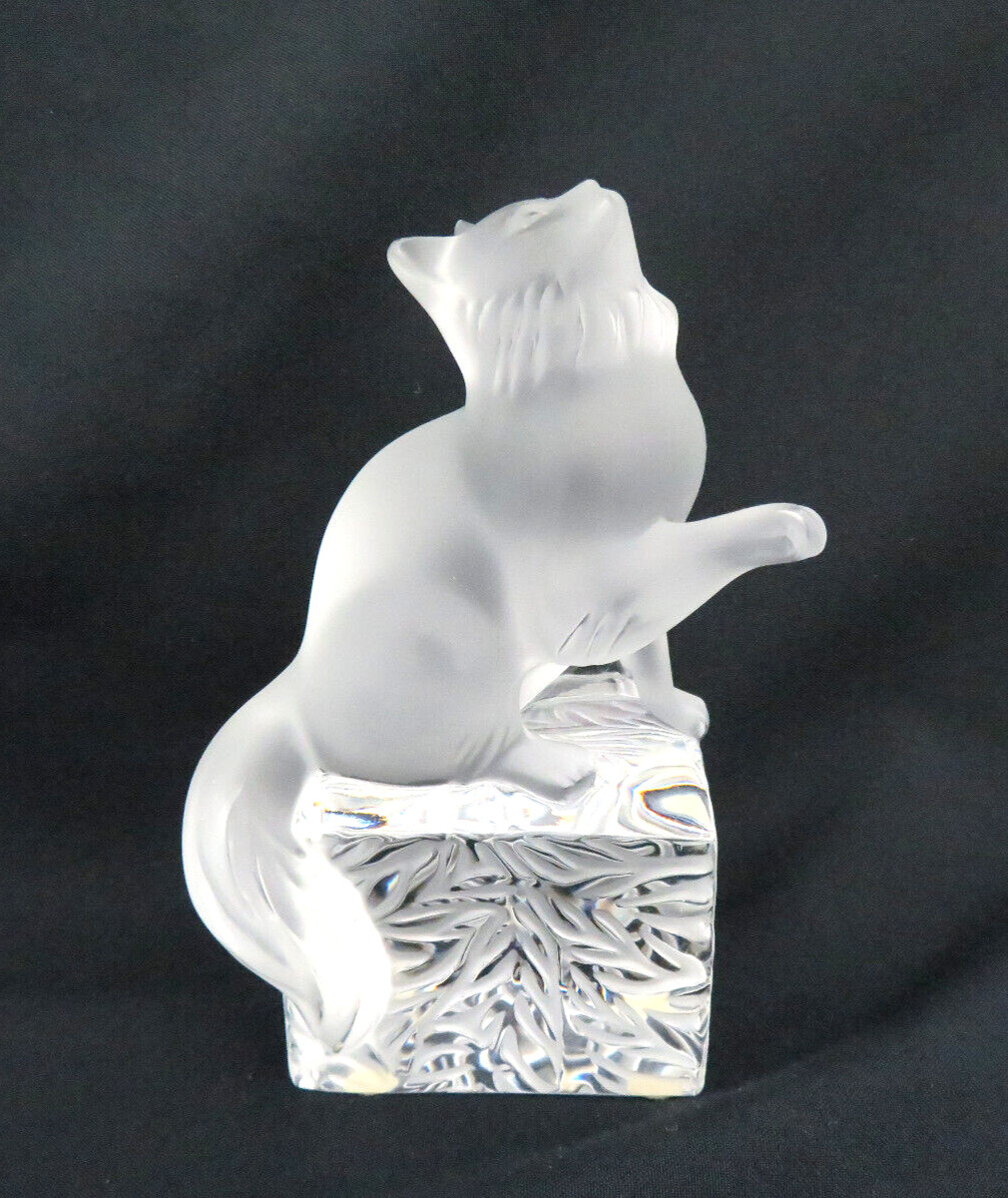 Lalique France Crystal Cat w/ Paw Up Figurine ~ Signed ~  Excellent ~ Retired