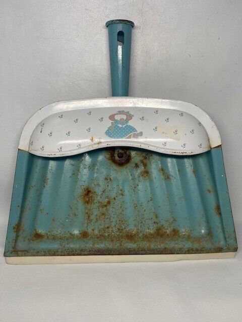 J V Reed Vintage Metal Dustpan Blue w/ Girl and Flowers USA Country Farmhouse