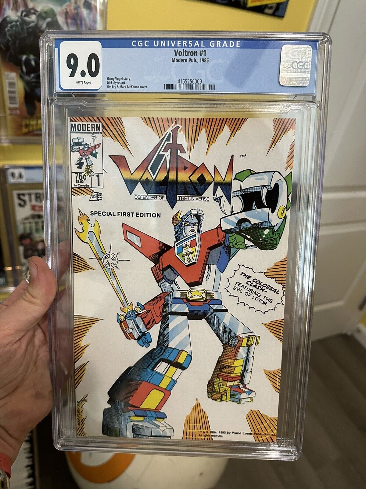 Voltron #1 (Modern Publications, 1985) 1st Print, 1st Appearance CGC 9.0 VF/NM
