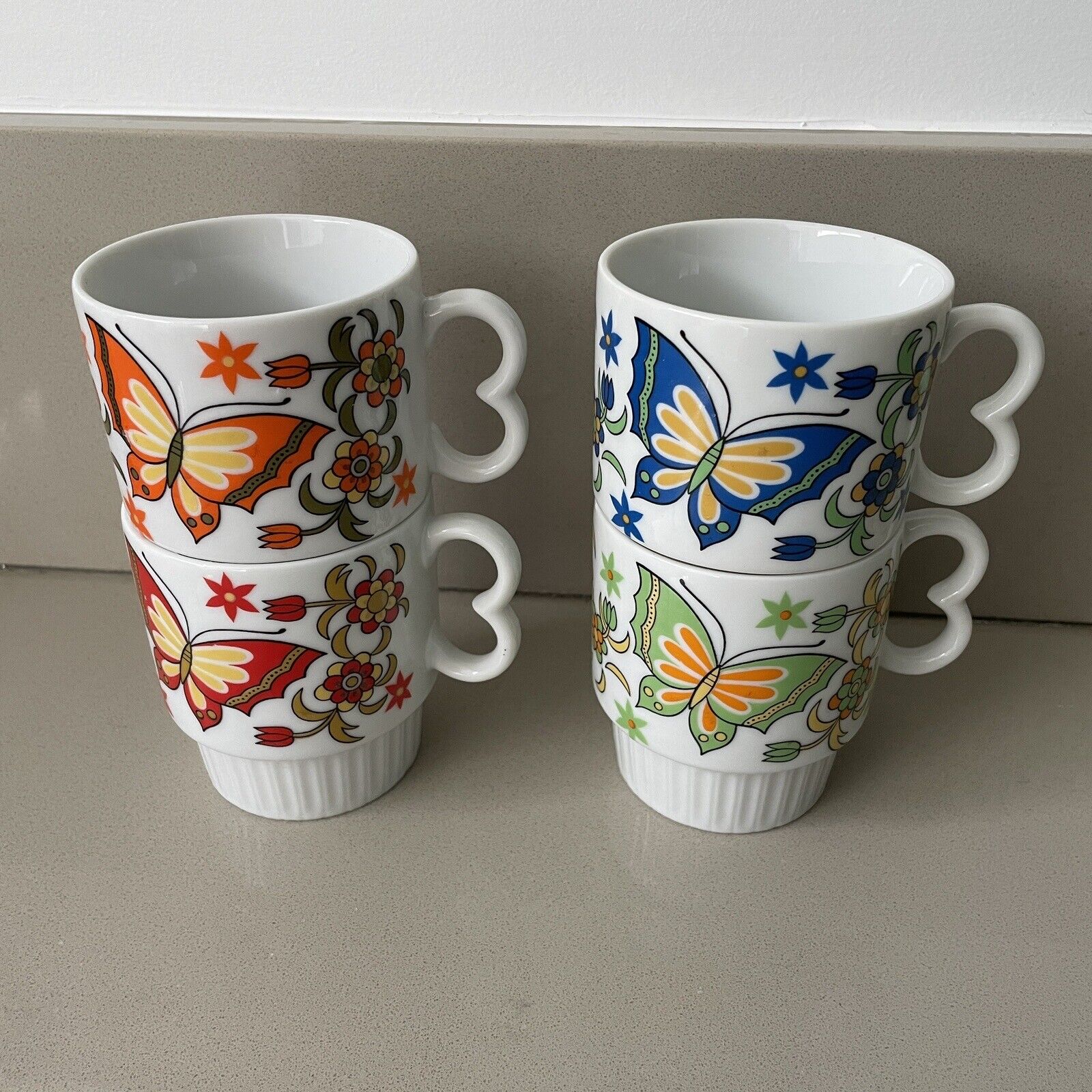 Vintage Butterfly Mugs Made In Japan Set Of 4 Retro Mod Stackable Coffee Tea