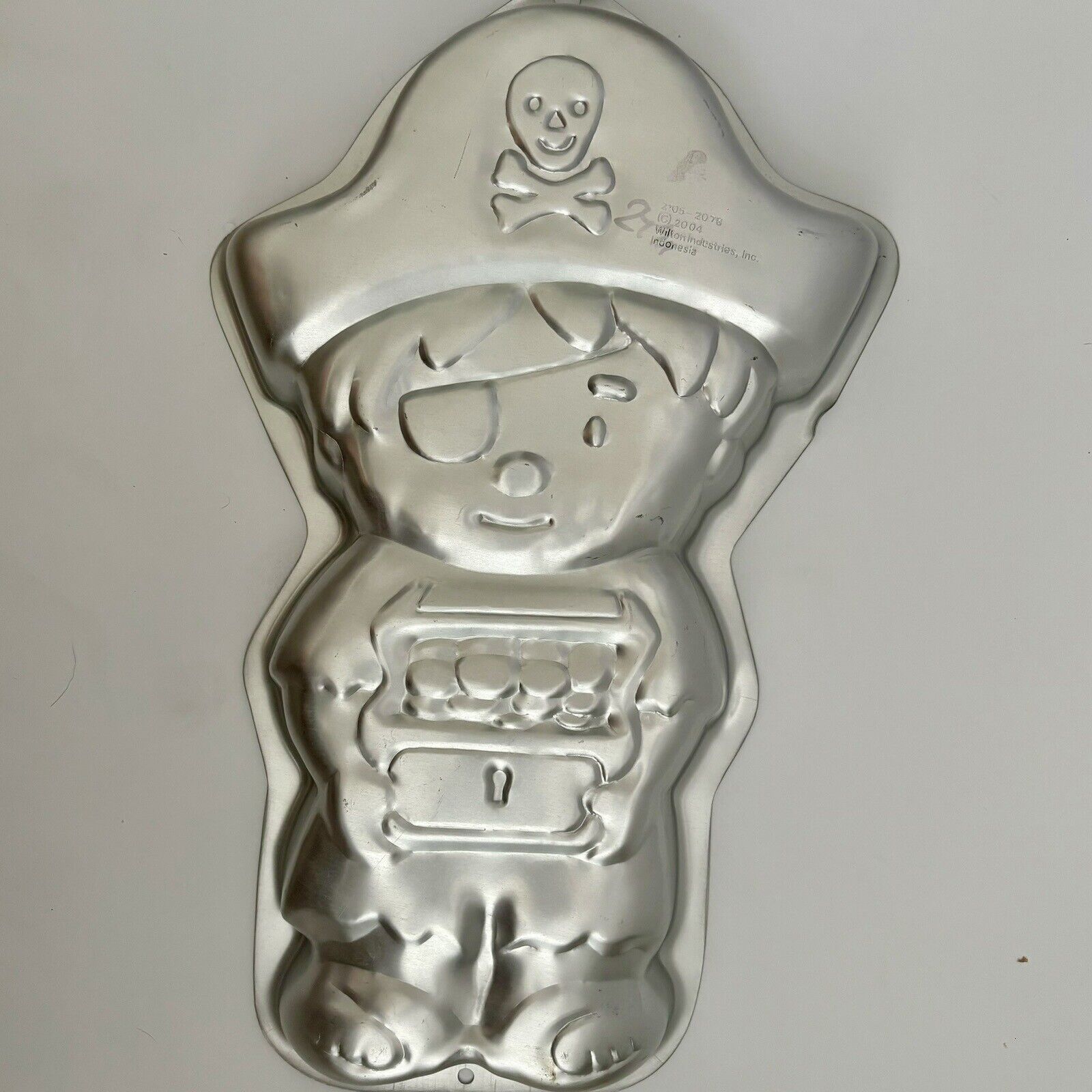 Wilton Cake Pan Lil Pirate Boy with Treasure Chest