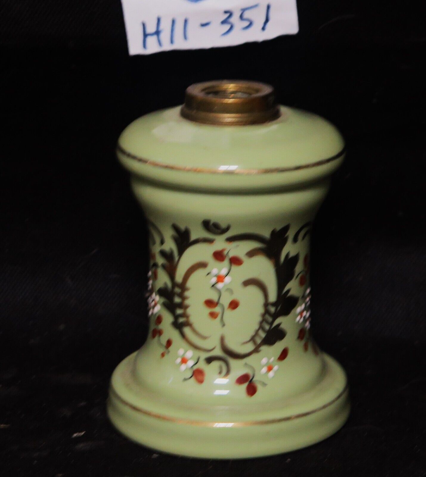 ITEM #32B Art Glass Green Antique Victorian Miniature Oil Lamp Base Mint