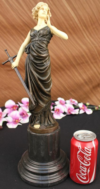 Large Divine Goddess of Victory Bronze Hot Cast Sculpture Figurine Figure Statue