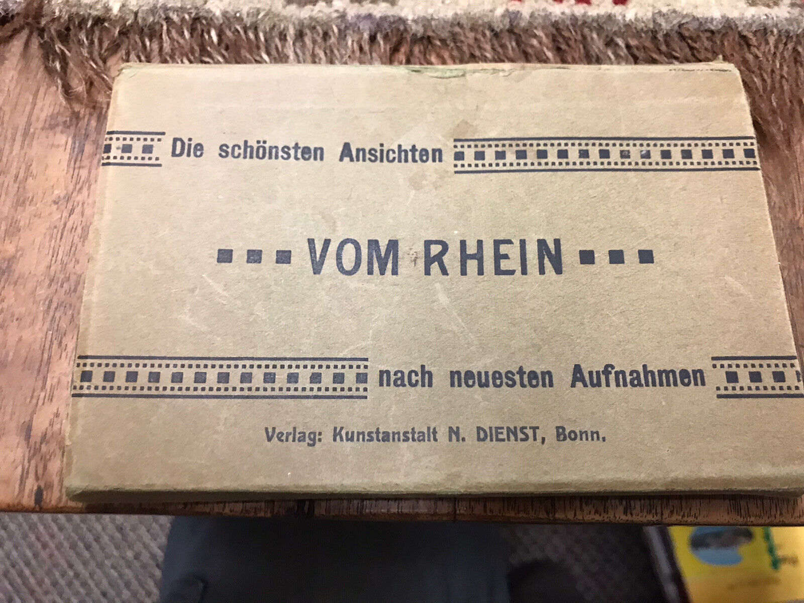 Pre WW1 German postcard booklet “Vom Rhein”