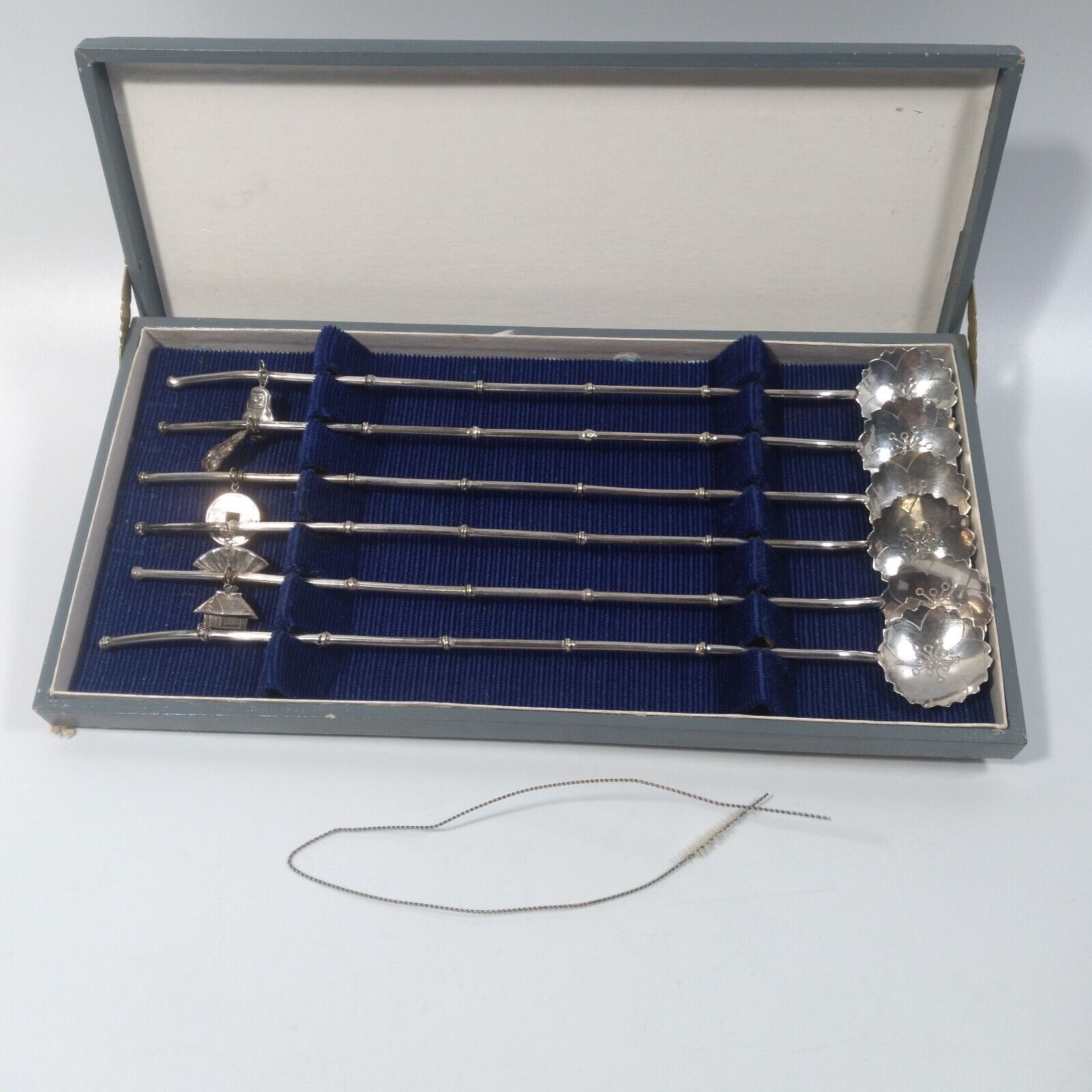 6 Boxed 950 STERLING Silver Mint Julep Bamboo Straws w Leaf Spoons w Charms 48 g