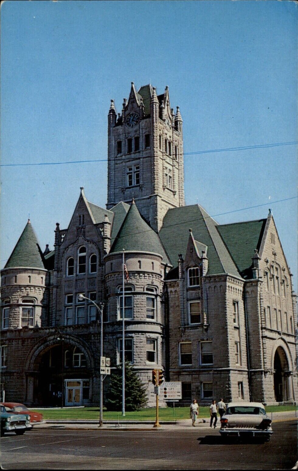 Greenfield Indiana County Court House 1950s cars unused vintage postcard
