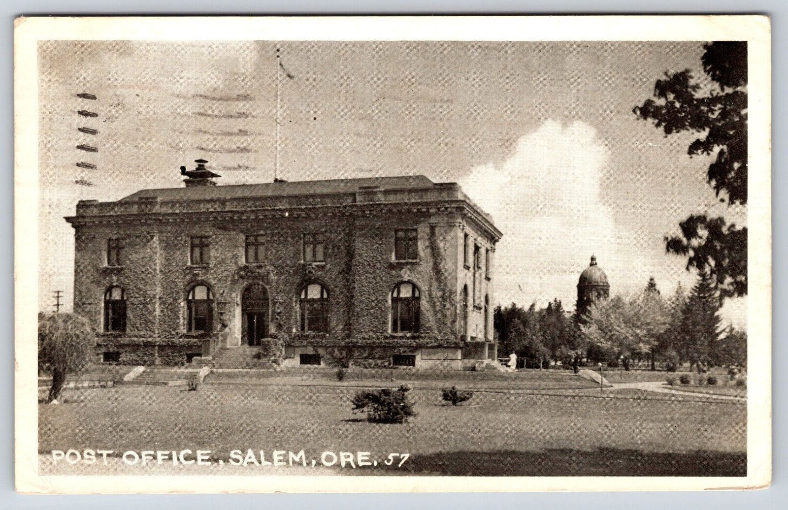 Original Old Vintage Outdoor Postcard Post Office Building Salem Oregon USA 1926