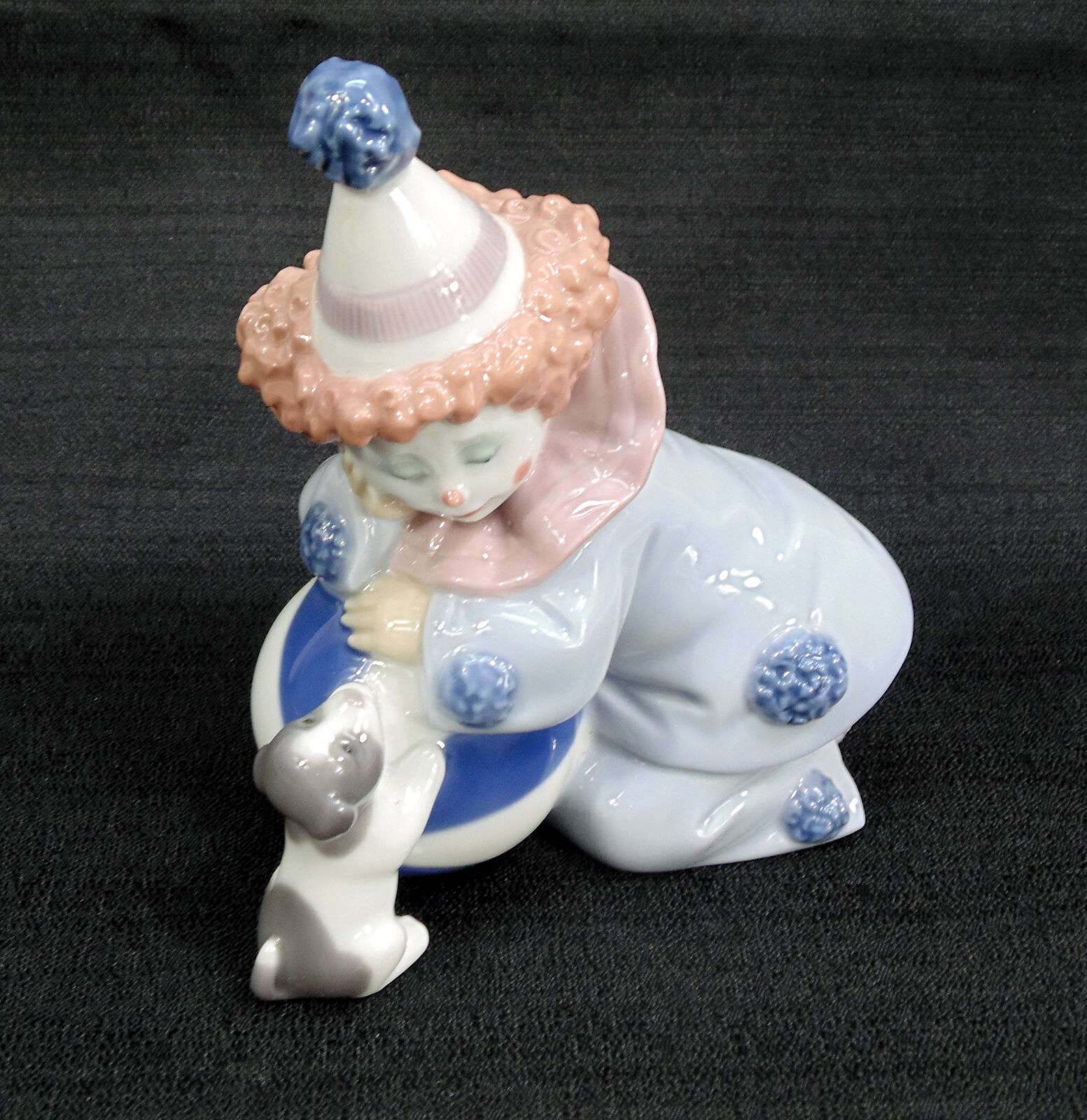 Lladro Pierrot Clown w/Puppy & Ball Glazed Retired Figurine #5278