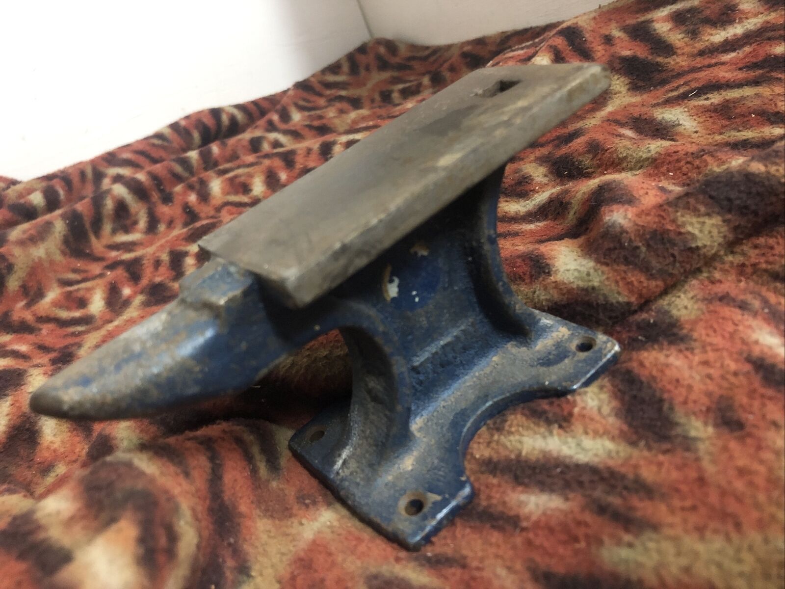 Vintage Small Anvil Made in Japan Jewelry Blue Cute Iron Forging Crafting
